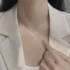Colar Gota de Água de Zircônia Feminino Verão Luxo Acessível Design de Nicho Geométrico Corrente Clavicular Aço Titânio Nova Tendência 2025