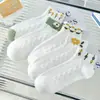 Calcetines para hombre y mujer, calcetines cortos para primavera y verano, color liso, finos, absorbentes de sudor, transpirables, negros, blancos, grises, calcetines invisibles, antideslizantes, que no se caen, calcetines de puesto callejero