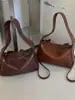 Bolsa de Mão com Rebites da Moda 2026, Bolsa Quadrada Pequena para Mulheres, Novo Estilo de Verão, Luxo Leve, Bolsa de Ombro Chique, Bolsa de Axila para o Dia a Dia