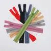 Productos genuinos YKK en stock Cremallera de Nylon No.3 Botas Pantalones de Traje Solapa de Cadena Bloqueo Automático Nylon Mazhuang Cremallera Ykk