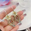 Pendientes de flor de ópalo y hoja 2023 nuevo diseño de nicho pendientes huecos de alta calidad incrustados con diamantes