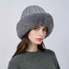 Gorro de punto trenzado de felpa para otoño e invierno para mujer, sombrero de pescador engrosado, hace que la cara parezca más pequeña, protección para los oídos, cálido sombrero peludo, estilo coreano para clima frío