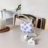 Funda Protectora Transparente con Flores de Purpurina de Comercio Exterior Adecuada para AirPods 5ª/4ª Generación, Nueva Funda Suave de Auriculares con Soporte para Apple 2ª Generación