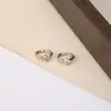 Nuevos pendientes de aro cuadrados con incrustaciones de circonita y diamantes, estilo de lujo ligero, de moda y versátiles para mujer, de diseño transfronterizo europeo y americano
