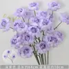 Rosas de Creme Simuladas de 3 Cabeças, Decoração de Fundo para Casamento, Arranjo de Flores para Guia de Estrada, Flores de Seda Estilo Europeu para Casamento, Flores Artificiais
