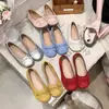 Sapatilhas Versáteis e Delicadas, Sapatos de Ballet com Laço Retrô Francês, Sapatos Rasos Planos 2026 para Mulheres