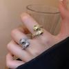 Estándares Ambientales Europeos Anillo con Forma de Serpiente con un Toque de Lujo Ligero y Exquisito, Piedra de Circonita, Estilo Minimalista, Joyería de Diseño de Nicho con Temática de Serpiente