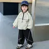Conjunto Infantil 2026 Otoño Nuevo Estilo Coreano Ropa de Otoño para Niños Sudadera con Capucha y Media Cremallera Cuello Alto Conjunto de Dos Piezas para Bebé