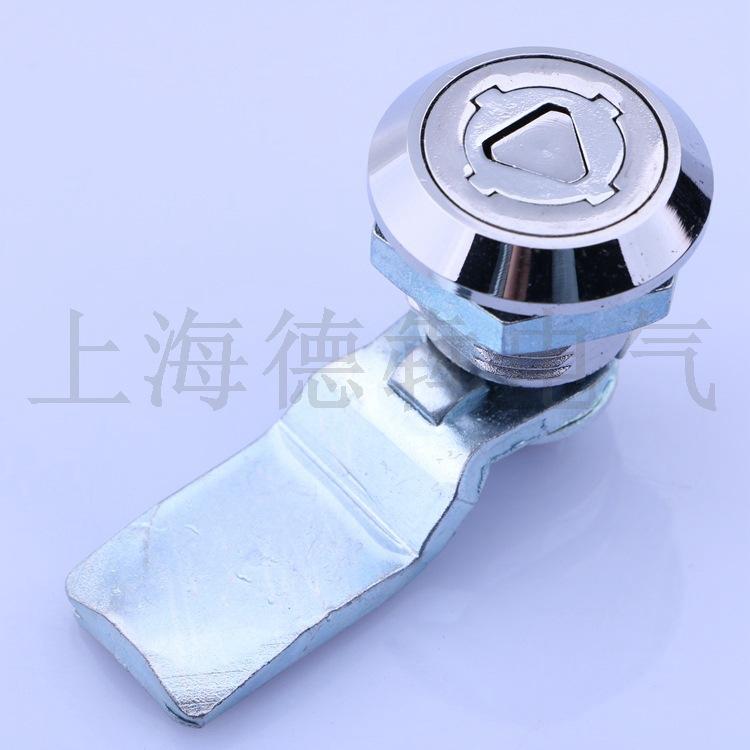 3995081233_2109146236