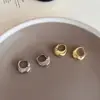 Brincos de Luxo Leve Estilo Francês com Toque de Alto Padrão para Mulheres Gota d'Água Estilo Coreano Brincos de Nicho Versátil Fivela de Orelha Distintiva Clipe de Orelha com Design de Meia-Lua