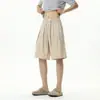 Shorts Casuais Anti-Rugas Estilo Old Money para Homens, Tamanho Plus, Modelagem Solta, Tendência de Verão em Seda Gelada Respirável, Shorts de Cinco Pontos Desconstruídos Plissados