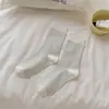 Calcetines Blancos Versátiles para Principios de Otoño, Calcetines sin Costuras para Maternidad, Calcetines Casuales Holgados, Calcetines de Color Sólido de Moda para Niñas, Serie Blanca