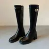 Botas Altas para Mujer 2026 Otoño/Invierno Nuevo Estilo Adelgazantes Botas Largas Hebilla Metálica Botas Ajustadas Botas de Montar de Caña Alta