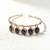 Nova Pulseira de Aço Titânio com Preço Especial para Mulheres em Formato de C Fashionável com Diamantes Resistente à Cor Alta Qualidade Joia para Melhor Amiga