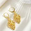 Aretes colgantes de pavo real chapados en oro vietnamitas con diseño calado, elegantes y sofisticados, un regalo para una novia