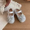 Sapatos Mary Jane de Couro com Strass para Meninas, Sapatilhas Infantis Macias para Primavera e Outono, Sapatos de Apresentação para Meninas Pequenas, Sapatos Sociais