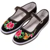 Zapatos de algodón hechos a mano estilo primavera y otoño con suela multicapa, bordados, estilo étnico retro colorido, cierre de hebilla para mujer, suela engrosada