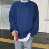Suéter de punto a rayas y bloques de color con cuello redondo de moda para hombre, nuevo top de punto casual versátil para otoño e invierno 2023, moderno