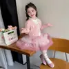Conjunto de Falda y Suéter de Estrella de Cinco Puntas Estilo Coreano para Niñas Estilo Primavera y Otoño 2026 Nuevo Conjunto Elegante de Dos Piezas para Niña Ropa Infantil