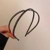 Diadema de lana marrón Maillard tejida con letra de amor alta diadema superior de calavera otoño e invierno retro accesorios para el cabello de alta gama para mujeres