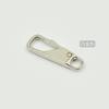 Venta al por mayor de fábrica cabeza de cremallera de tienda tirador pieza bolsa mochila escolar de cuero cierre de tirador hebilla de cremallera cabeza de cremallera de metal desmontable