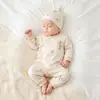 Ropa para recién nacidos hecha de algodón puro, adecuada para todas las estaciones, mameluco para bebé, conjunto de mariposa, traje de gateo estilo monje antibacteriano 10A