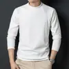 Camiseta de Manga Longa em Fleece Dupla Face Outono/Inverno 2024 para Homens, Camiseta Básica com Gola Alta Meia, Camada Interna de Fleece Alemão, Top de Outono Liso
