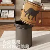 Cubo de Basura de Cuero Alto Valor Estético Hogareño Sala de Estar Lujo Ligero Gama Alta Estilo Americano Estilo Antiguo de Mediana Edad Cubo Sanitario Basura Grande para Dormitorio