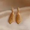 Colgante de Encaje de Zirconia Pendientes de Perla Lujo Ligero Sensación de Alta Gama Pendientes de Botón Diseño de Nicho Sentido de la Personalidad Versátil Accesorios para Pendientes