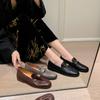 Mocasines Super Suaves de Camelia Nueva Colección Primavera y Otoño 2025 Tacón Bajo Redondo Piel Genuina Elegantes Grises Elefante Boca Profunda Zapatos de Una Sola Capa para Mujer