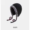 Gorro de Lana de Color Degradado Otoño e Invierno Estilo Coreano para Mujer Versátil que Favorece el Rostro Gorro Pequeño de Punto para Proteger del Frío y Mantener Calientes Orejas Gorro de Felpa
