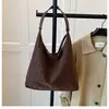 Bolsa Fosca Estilo Coreano Retrô com Estampa de Leopardo para Mulheres 2025 Outono Nova Bolsa de Ombro Bolsa Tote Bolsa para o Dia a Dia Bolsa de Axila