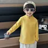 Macacão Infantil de Veludo com Gola Meia-Alta Roupa de Baixo para Bebê Menino Camiseta de Manga Longa Estilosa Tendência Outono/Inverno Unissex