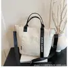 2025 Novo Estilo de Verão Bolsa Transversal para Garota Literária, Bolsa de Ombro Simples e Fashion, Bolsa Fresca para Axila