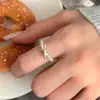 Anillo Dulce de Lazo de Perlas para Mujer, Anillo Elástico Hecho a Mano con Perlas, Anillo Elegante y con Estilo para el Dedo Índice