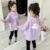 Camiseta de manga larga para niña 2026 nueva colección de otoño, top de algodón puro para bebés, camiseta básica para niños, ropa interior de otoño con cuello redondo