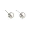 Pendientes de botón con cuentas redondas esmeriladas cepilladas de plata esterlina S925 para mujer, con personalidad minimalista, ligeros, de lujo, estilo frío, con bolas redondas, pendientes de nicho