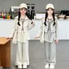 Conjunto de Otoño para Niñas 2026 Nueva Tendencia Ropa Popular de Otoño para Niños Pantalones de Campana Elegantes para Niñas Conjunto de Otoño