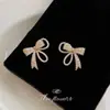 Novos Brincos de Laço, Brincos de Moda para o Dia a Dia, Brincos Cravejados com Diamantes, Estilo de Luxo Discreto de Nicho, Sensação de Alto Padrão