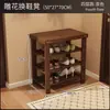 Sapateira com banco integrado, adequada para uso doméstico, hall de entrada ou corredor; um design simples e de vários níveis para apartamentos de aluguel, proporcionando um lugar conveniente para sentar e guardar sapatos