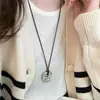 Collar Colgante de Metal Hueco Abstracto Estilo Japonés para Mujer, Cadena Larga de Cuero Minimalista de Moda para Suéter, Accesorio de Nicho de Lujo Ligero