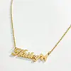 Moda Europeia e Americana DIY Colar com Pingente de Letra Cortada em Aço Inoxidável Novo para Mulheres Nicho de Luxo Letras Banhadas a Ouro