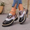 Zapatos de tacón bajo para mujer, de bloques de color, con cordones, talla grande, primavera/otoño 2025, diseño de retazos, estilo brogue, punta redonda, para exportación y ventas transfronterizas