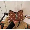 Bolsa de mão fofa da moda de nicho estilo coreano, bolsa croissant de camurça com bolinhas, bolsa de ombro e transversal de moda transfronteiriça