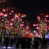 Lanternas Degradê do Mesmo Estilo das de Dajiang Buye City, Decorações de Rua para Exterior, Ornamentos Pendentes à Prova de Sol e Impermeáveis para Cena Noturna, Artesanato Luminoso