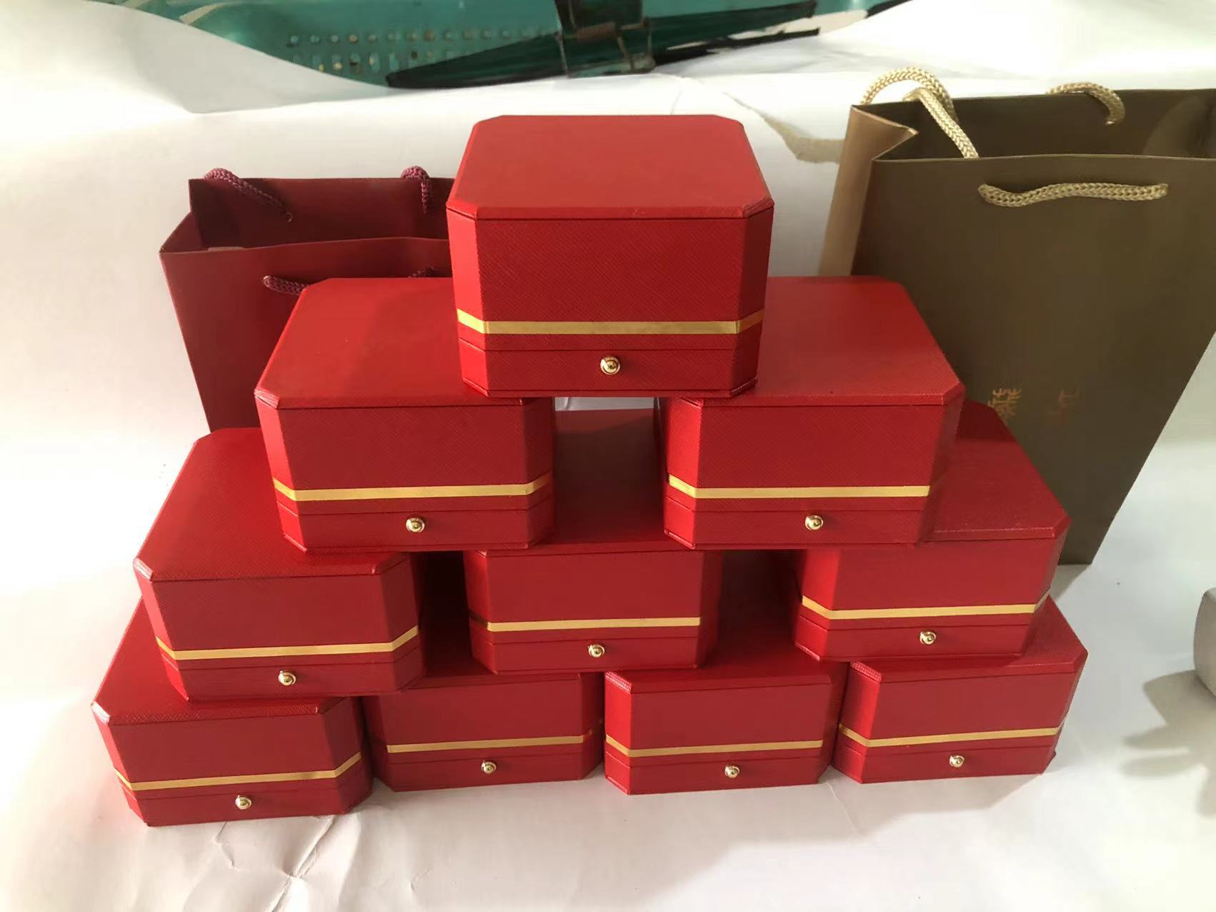 8f7a55352bd571d4de2003016958ba