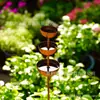 Coletor de Água da Chuva Decorativo Enferrujado para Jardim Transfronteiriço, Recipiente Integrado de Três Copos para Chuva ao Ar Livre com Haste de Fixação no Solo