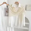 Bufanda triangular de punto calado de color liso con lentejuelas, chal multipropósito, se puede usar como cobertura de espalda con una camisa, bufanda versátil de seda helada