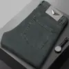 Jeans verdes de alta gama de lujo ligero italianos para hombre, nuevos de primavera y otoño, ajustados, elásticos, versátiles, modernos, pantalones para hombre