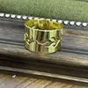 Anillo de Oro Retro de Alta Gama Transfronterizo para Mujer Diseño de Nicho Anillo Personalidad Simple Estilo Frío Anillo para Dedo Índice Venta al por Mayor